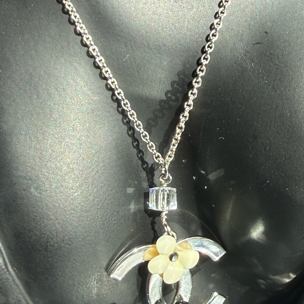 CHANEL Silver and Black Pendant Necklace - Picture 6 of 9